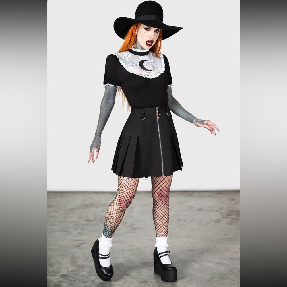 NWT KILLSTAR Wish Upon a Moon Top - Picture 3 of 7